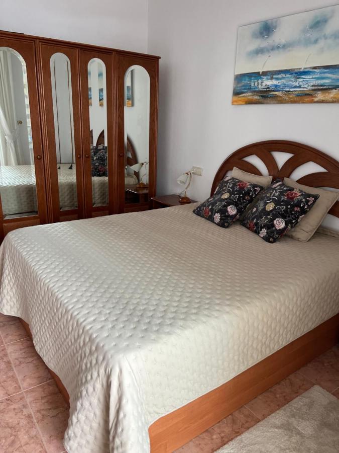 Casa De Fado Leilighet Torrevieja Eksteriør bilde