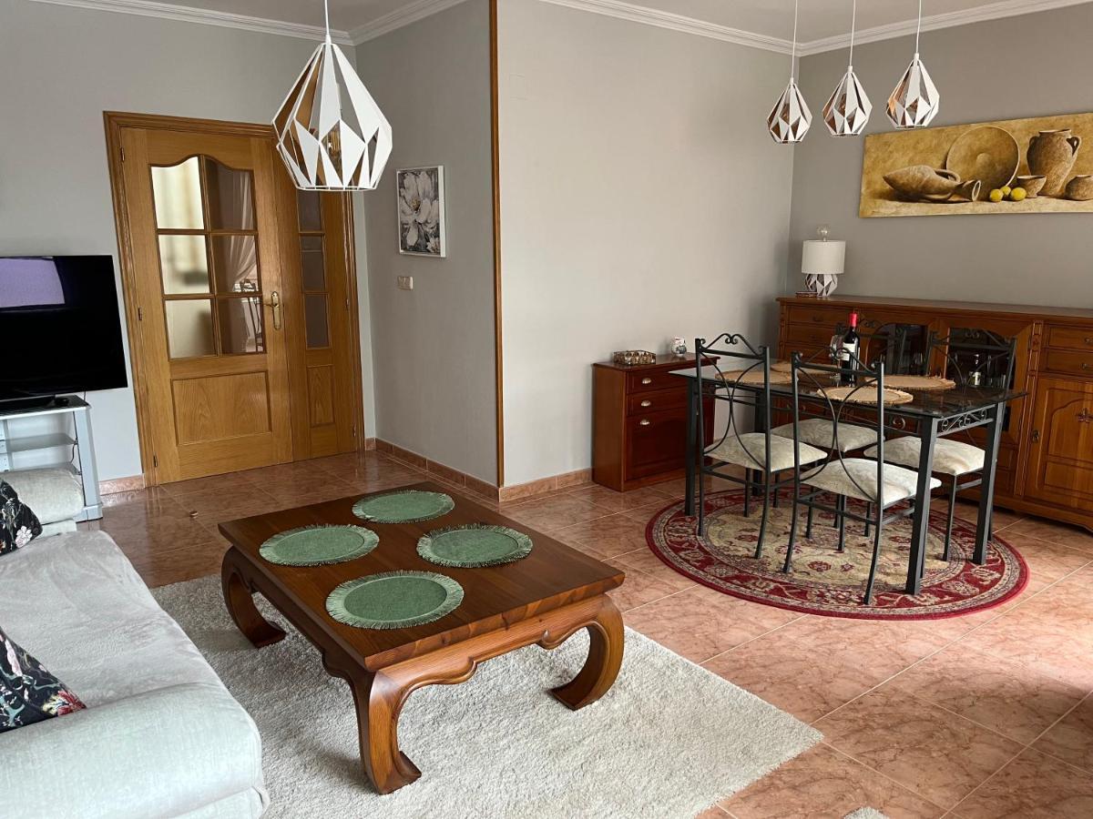 Casa De Fado Leilighet Torrevieja Eksteriør bilde
