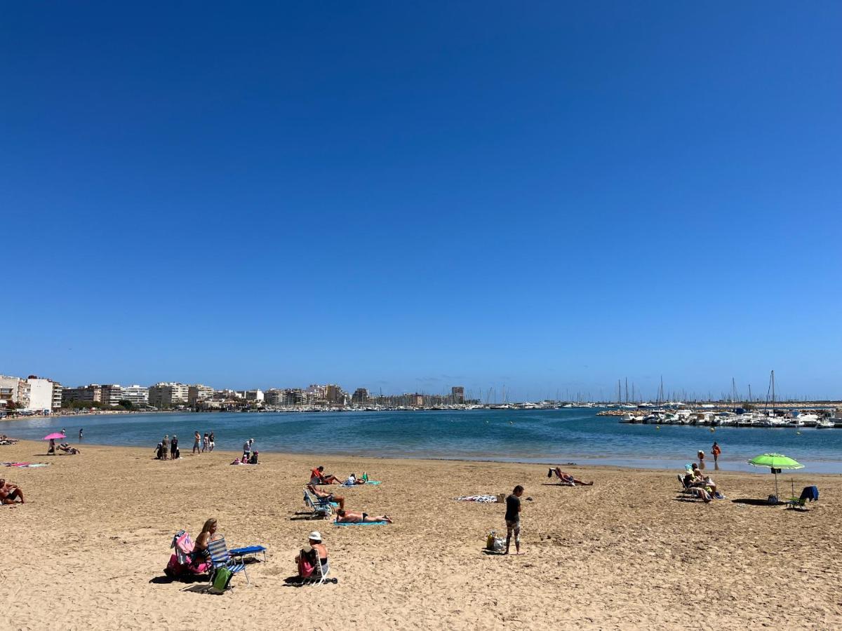 Casa De Fado Leilighet Torrevieja Eksteriør bilde